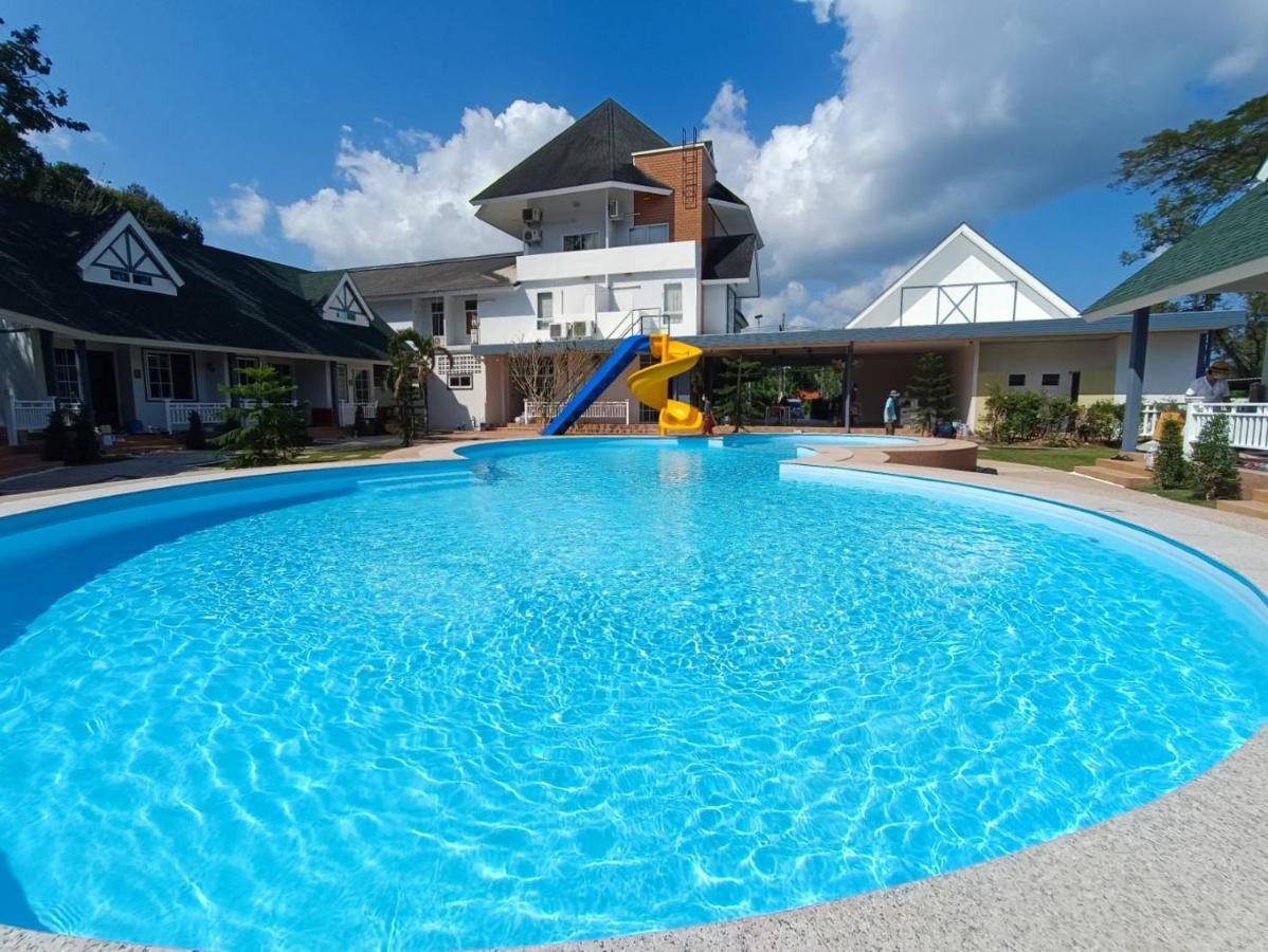 English Resotel : อิงลิช รีโซเทล Nakhon Si Thammarat Εξωτερικό φωτογραφία